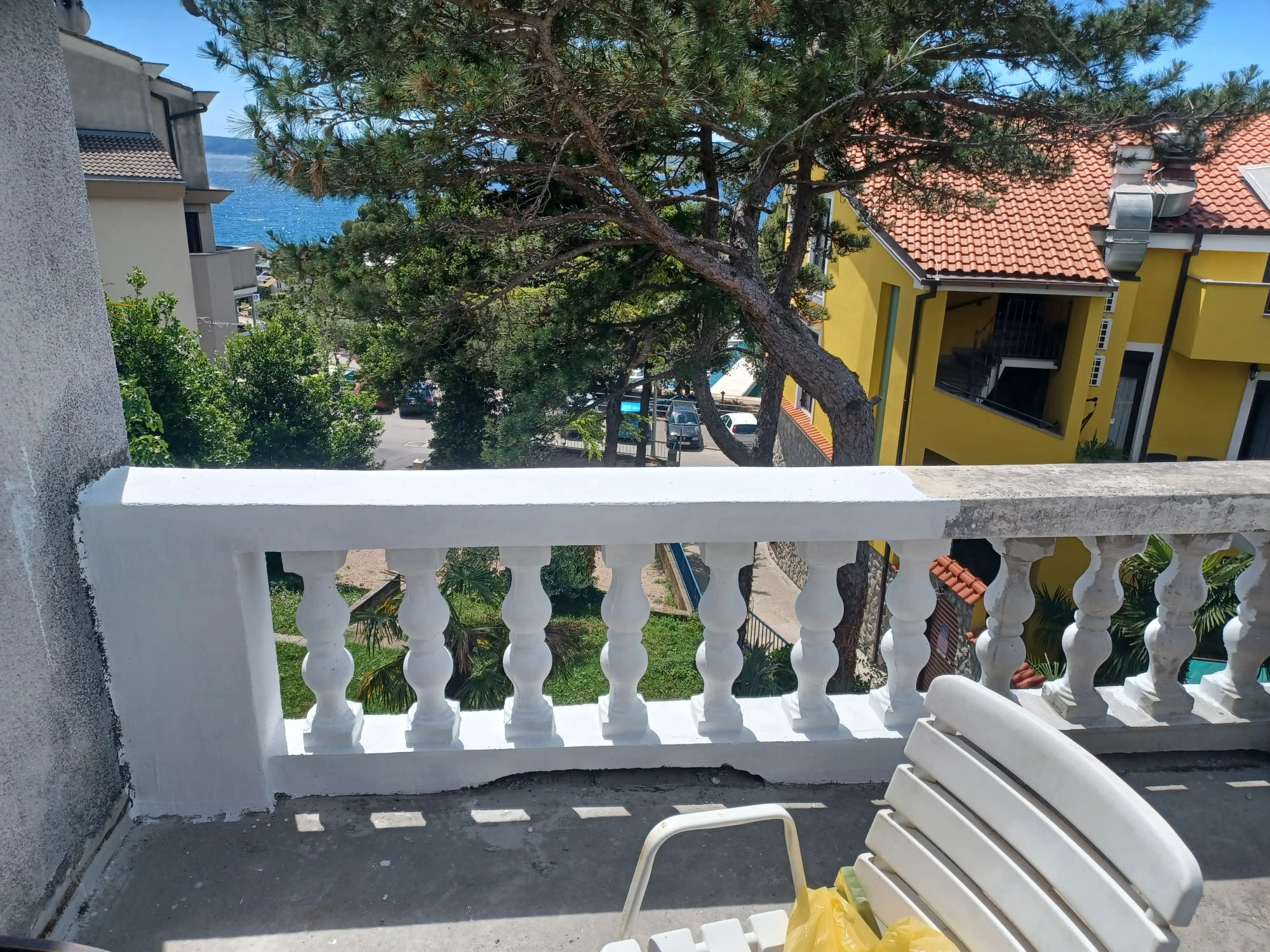 Završni rezultat renovacije ograde